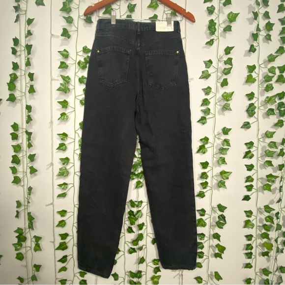 Size 2 Zara jeans - Picture 2 of 4